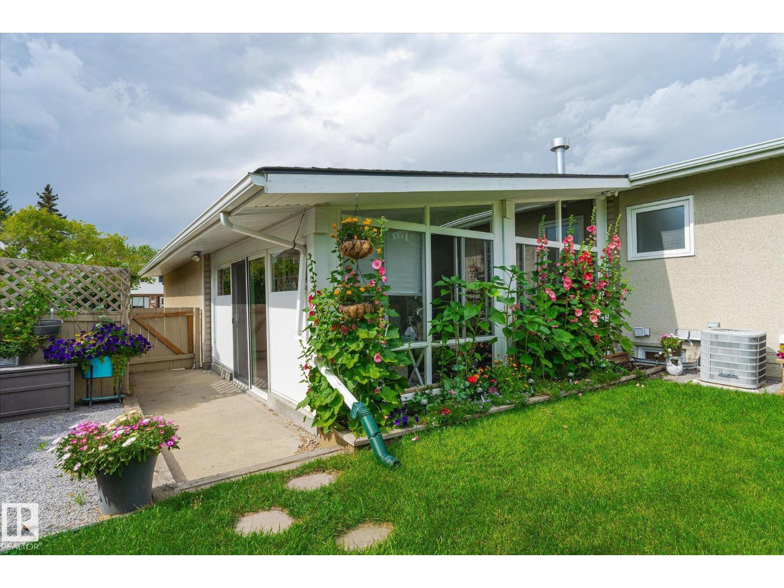 10339 36A AV NW - 8