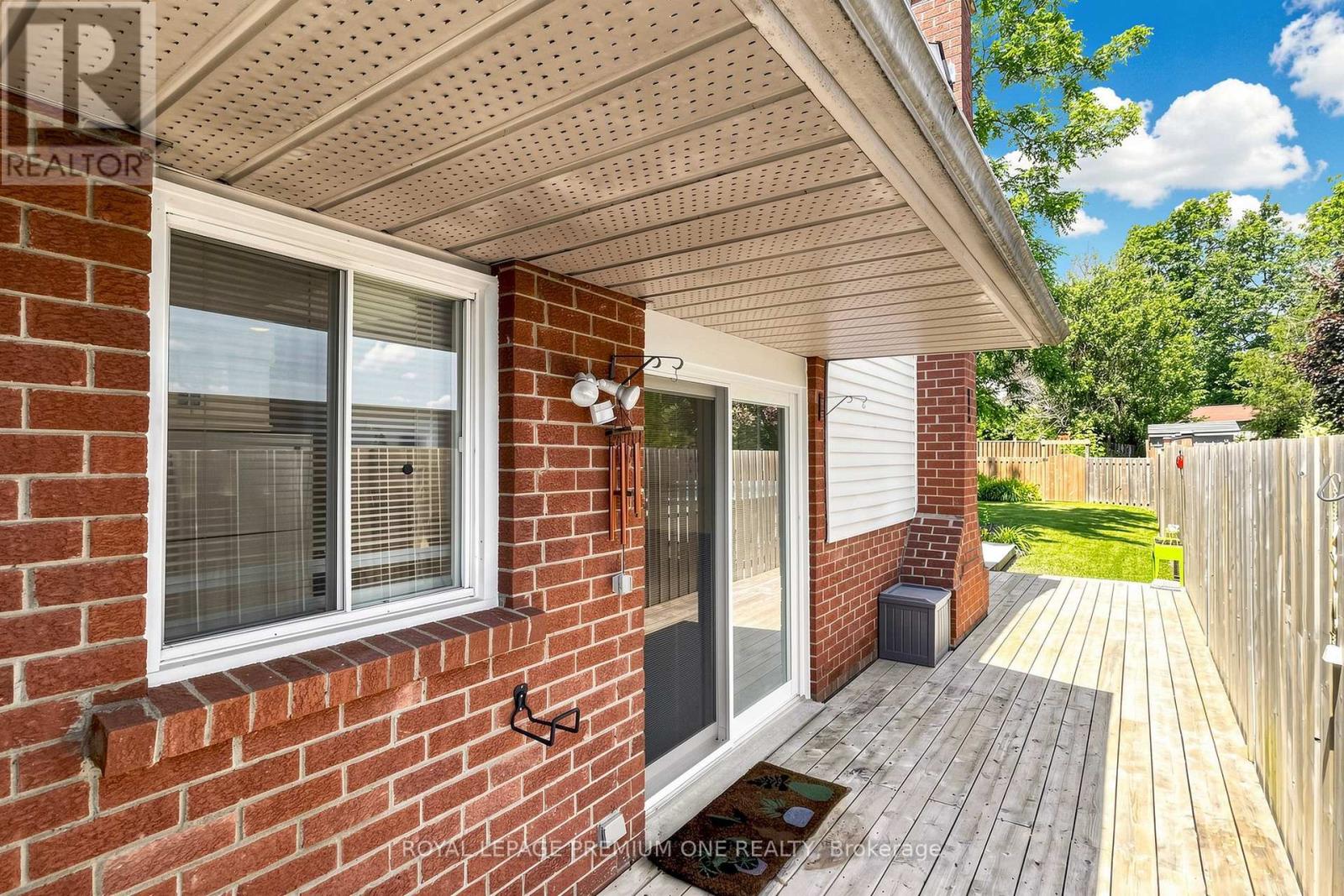 4 PROUT DRIVE - 23