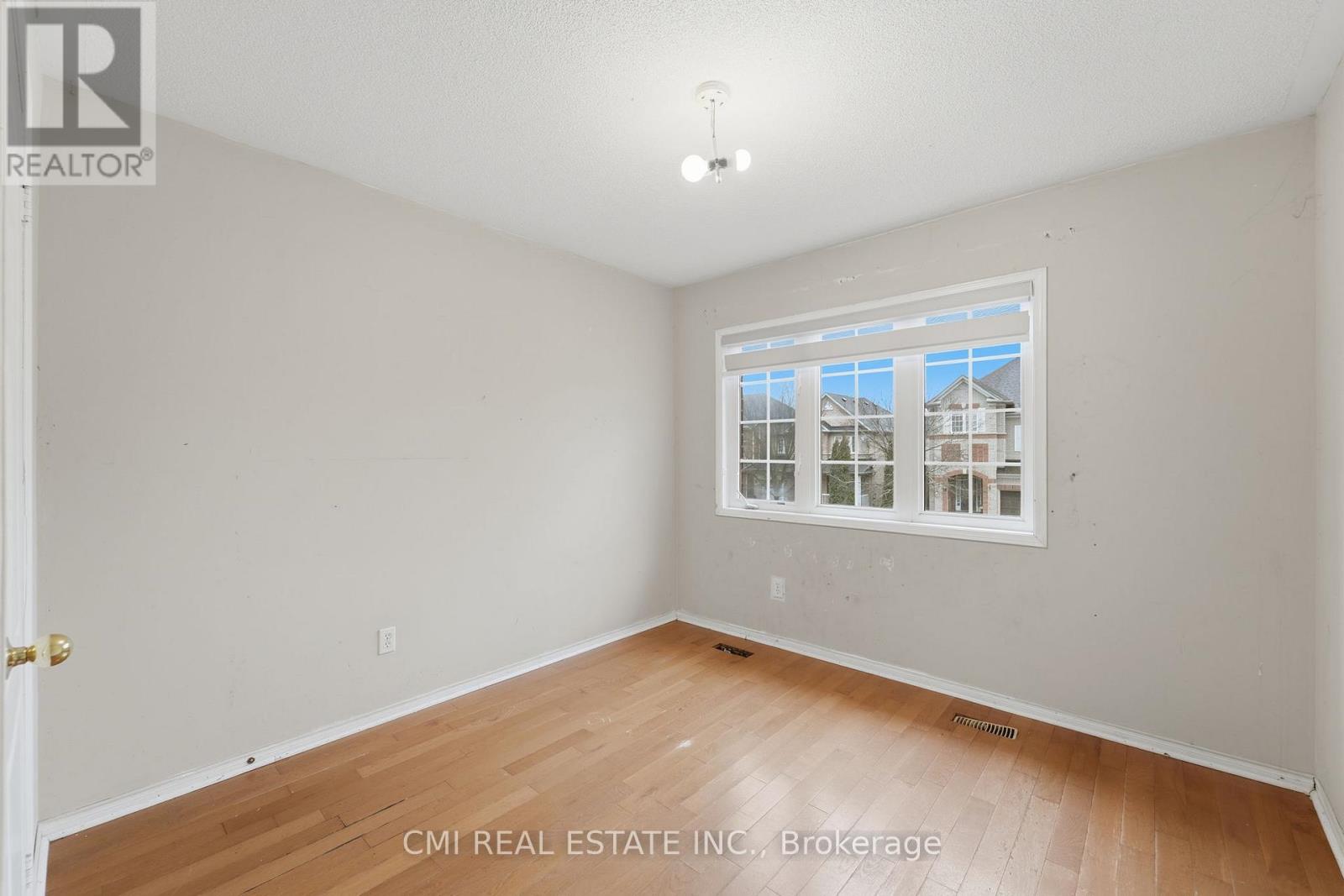 37 RIVENDELL TRAIL - 29