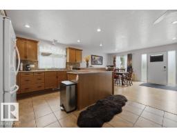 9530 122 Av Nw, Edmonton, AB T5G0T6 Photo 9