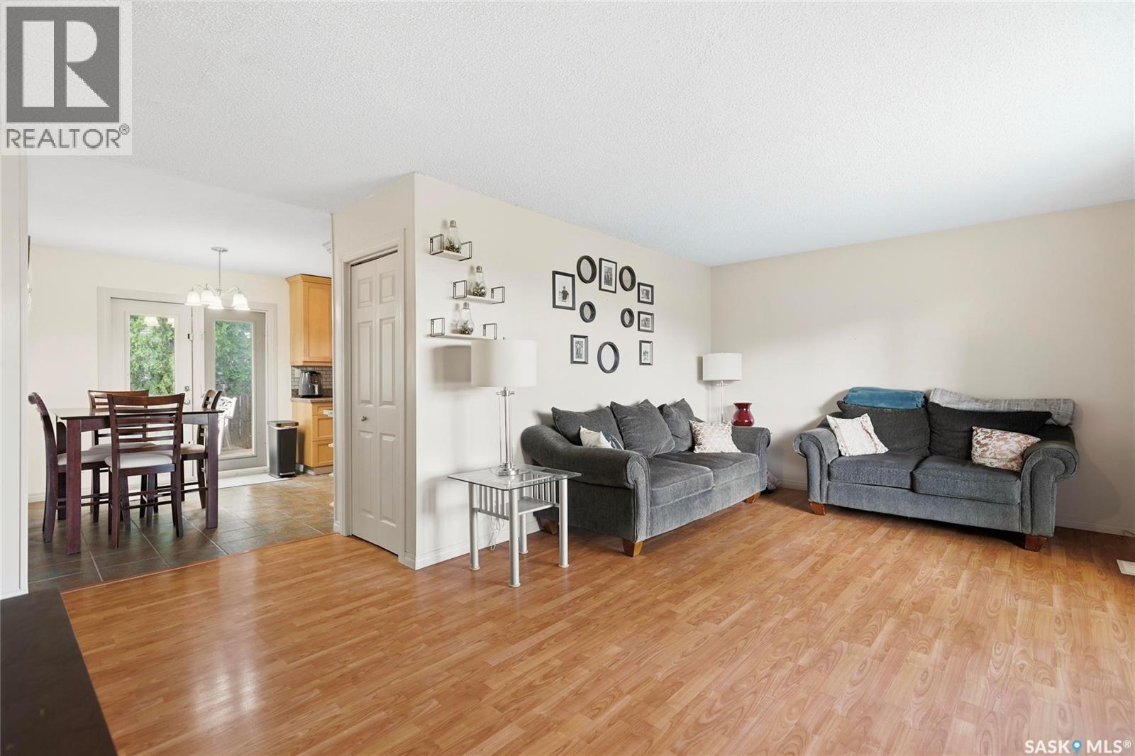 251 Sangster BOULEVARD - 8