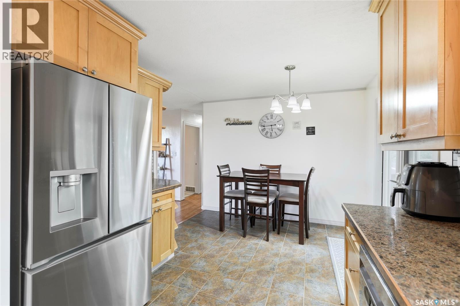 251 Sangster BOULEVARD - 7