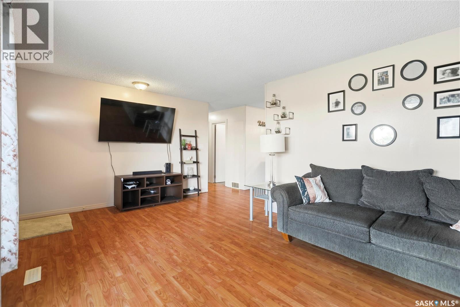 251 Sangster BOULEVARD - 10