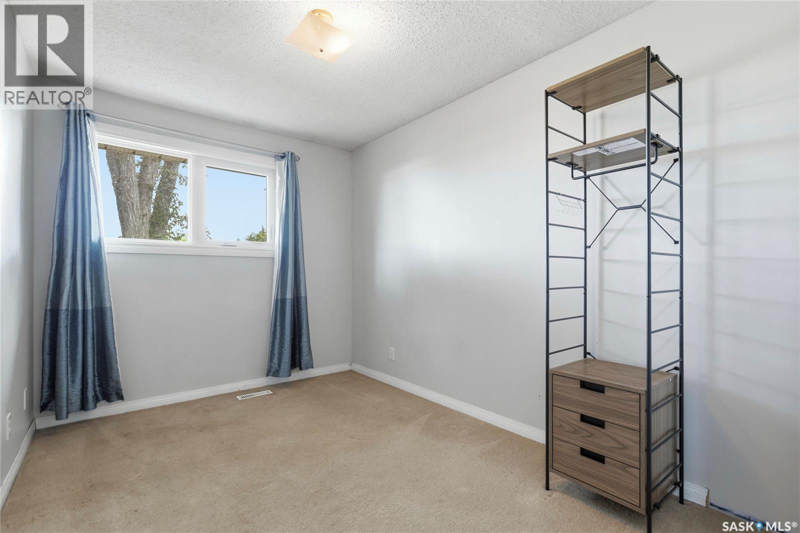 251 Sangster BOULEVARD - 17