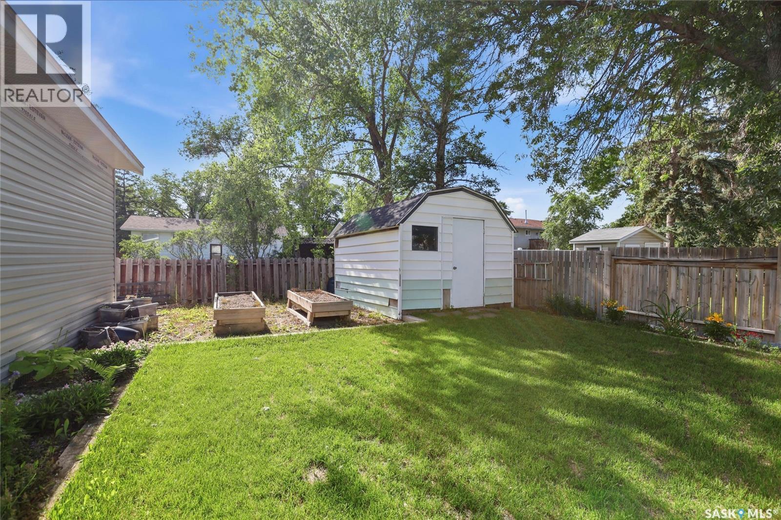 251 Sangster BOULEVARD - 32