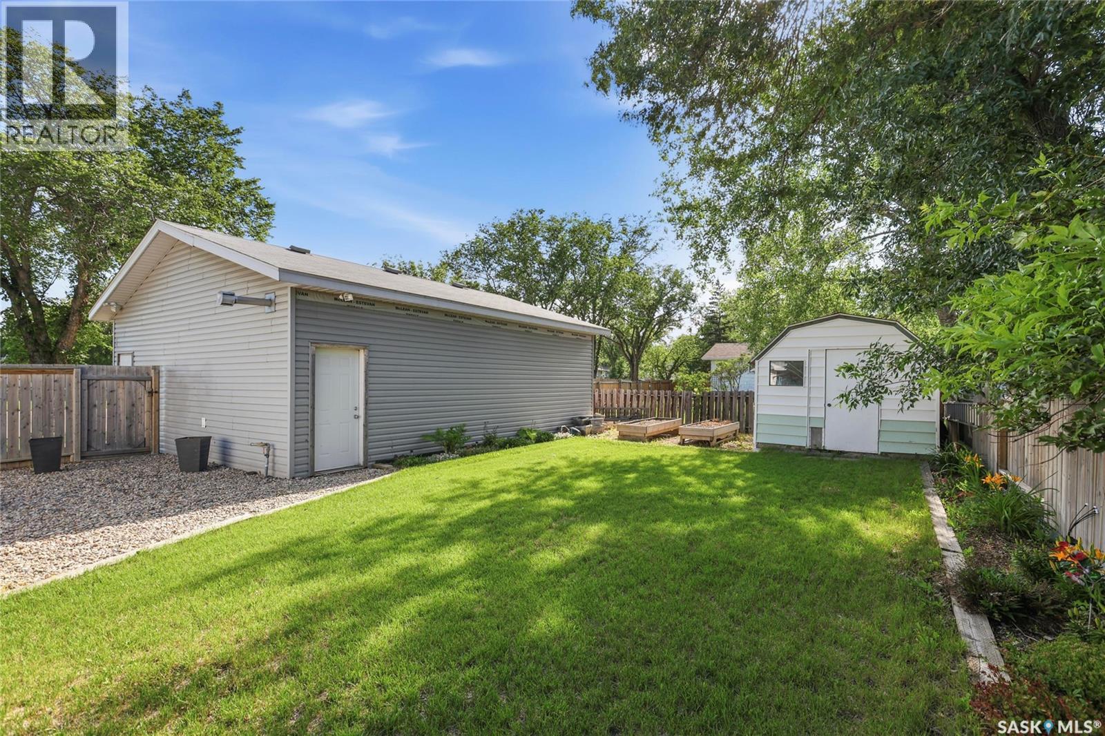 251 Sangster BOULEVARD - 31
