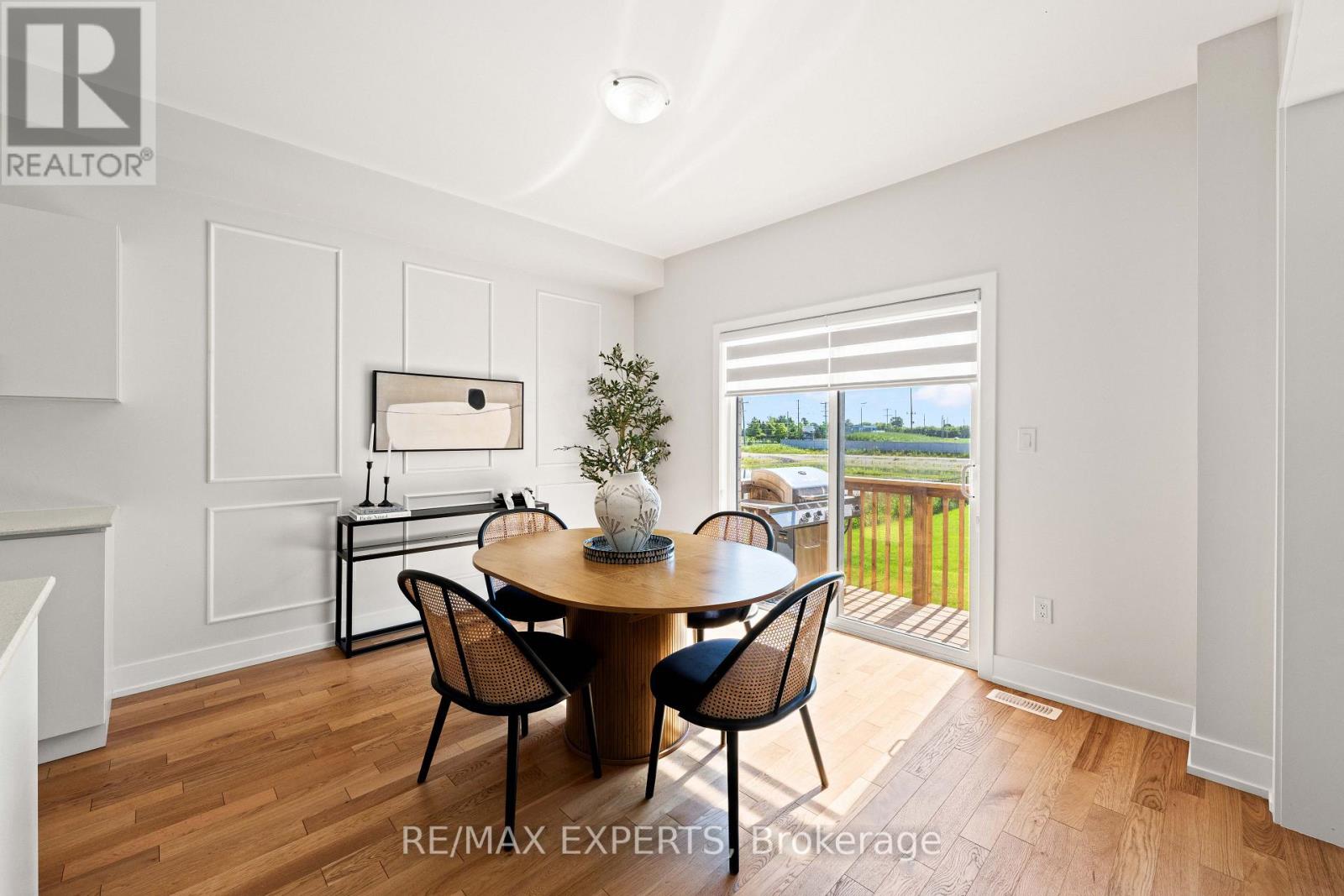 10 LAWRENCE D. PRIDHAM AVENUE - 13