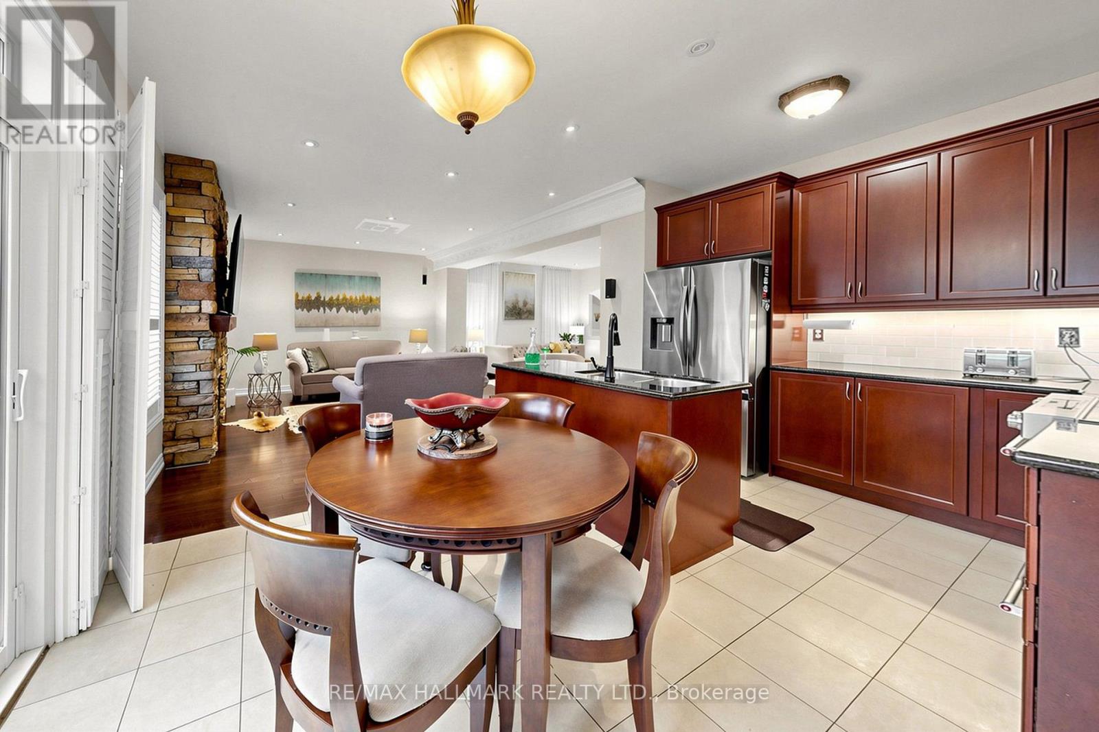 14 KERR LANE - Image 16