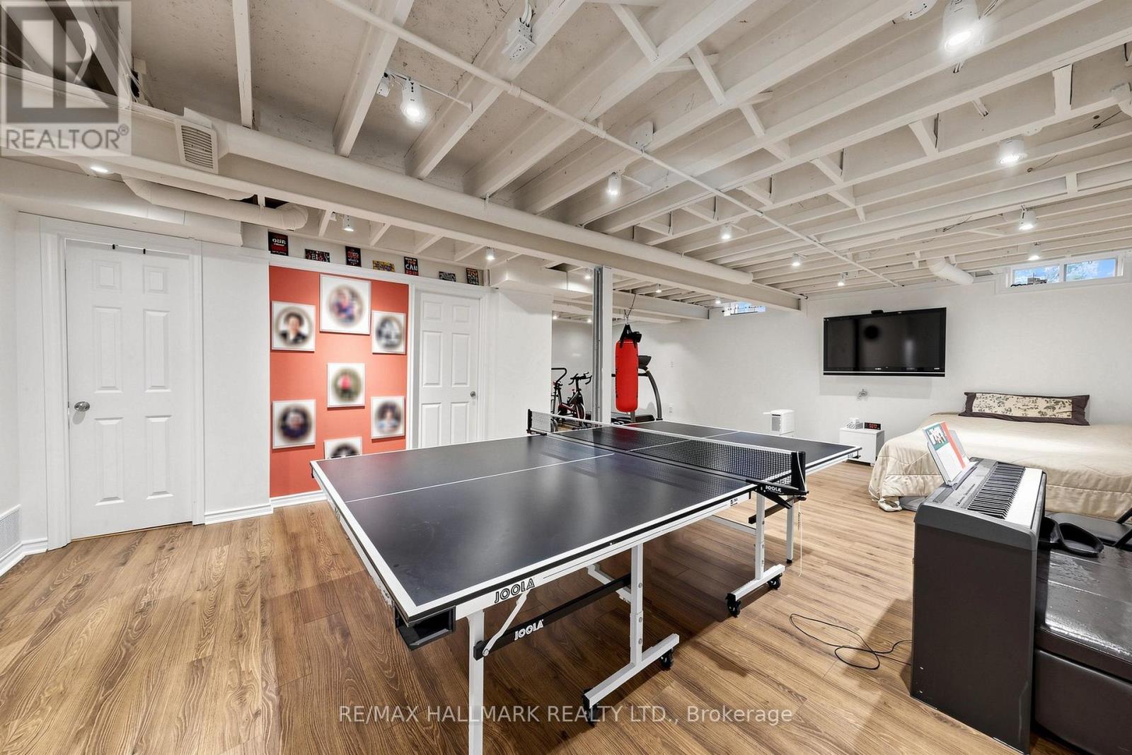 14 KERR LANE - Image 33