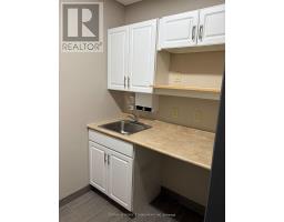 14 - 595 Cityview Boulevard, Vaughan, ON L4H3M7 Photo 10