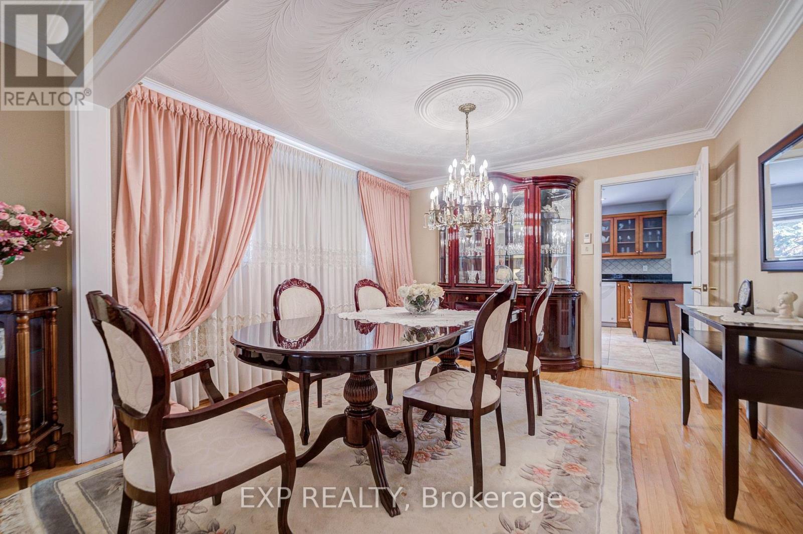 46 EDEN AVENUE - 15