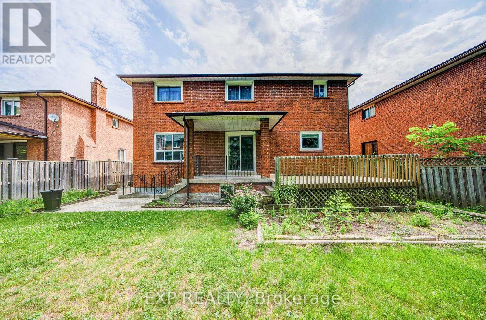 46 EDEN AVENUE - 39