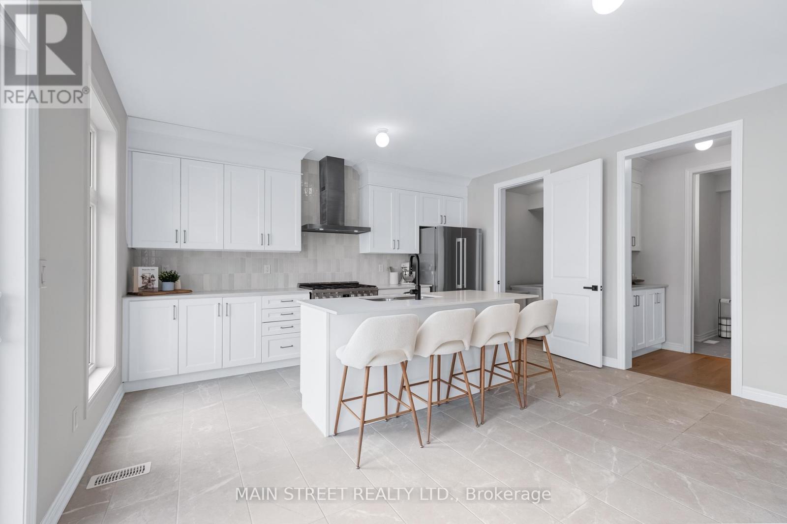 15 AINSLIE HILL CRESCENT - 16
