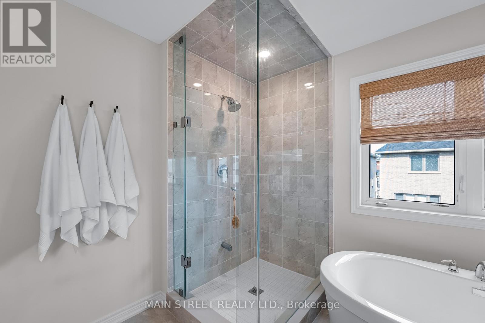 15 AINSLIE HILL CRESCENT - 34