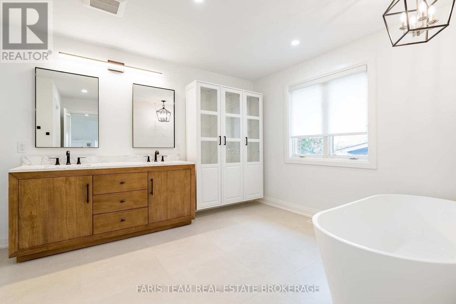 58 WOODCREST ROAD - 21