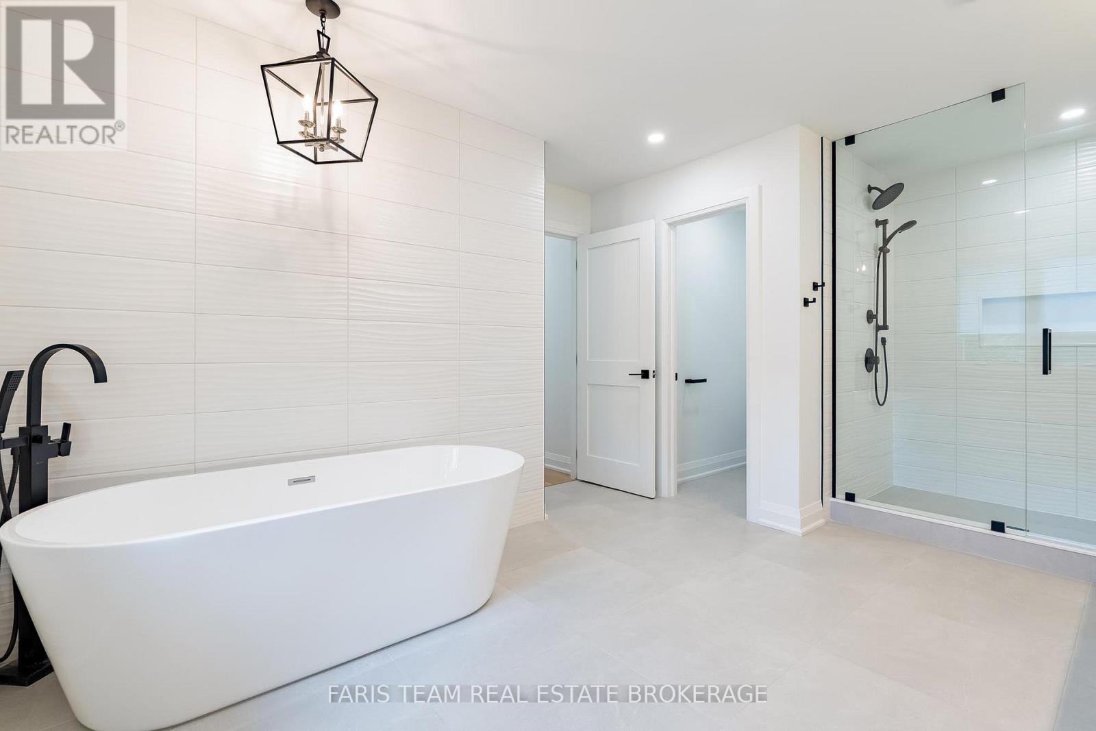 58 WOODCREST ROAD - 23