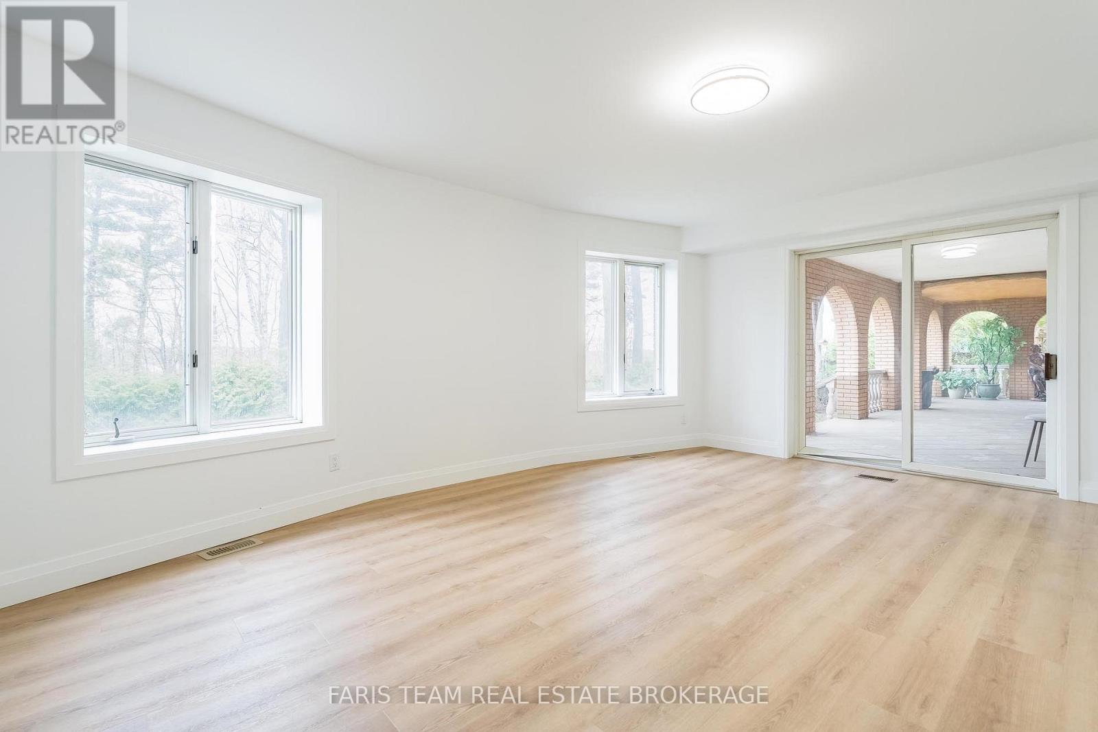 58 WOODCREST ROAD - 30