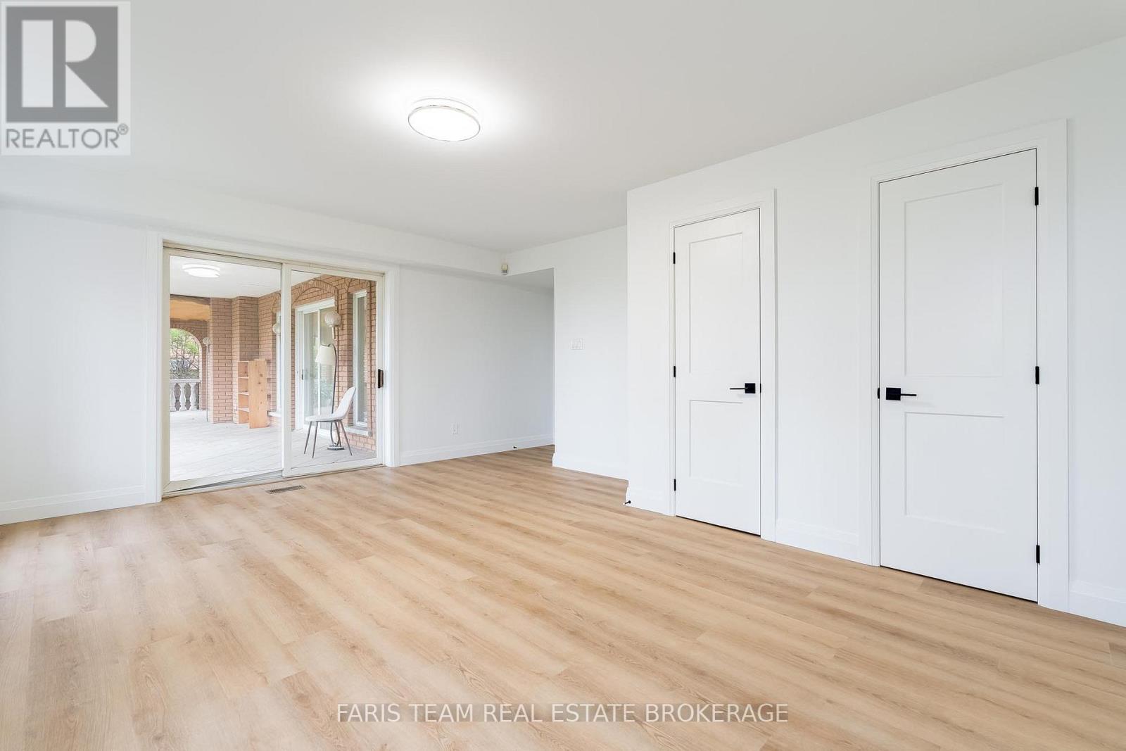 58 WOODCREST ROAD - 31