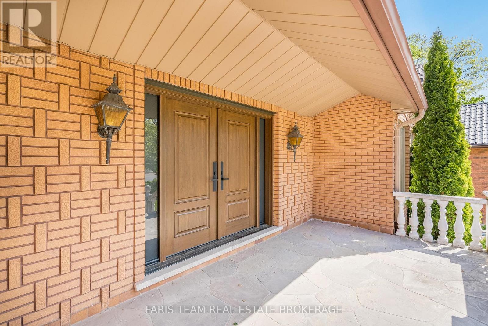 58 WOODCREST ROAD - 4