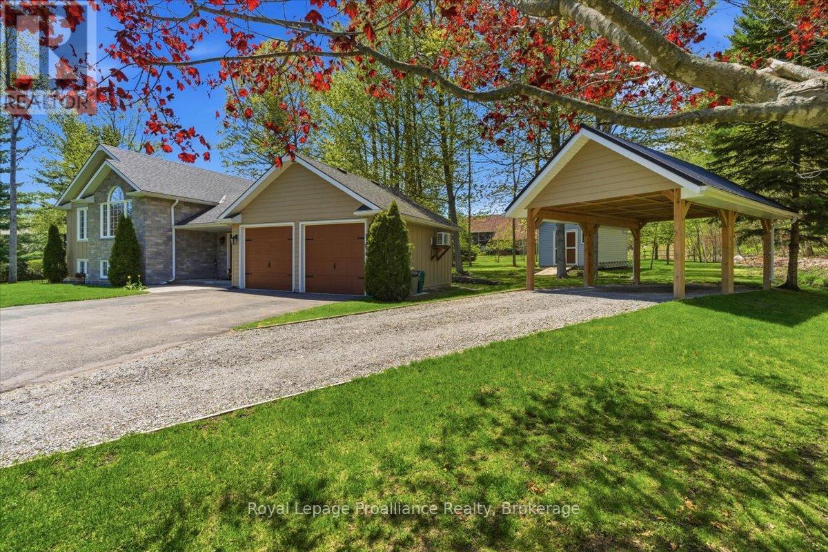 80 WHISPERING WOODS DRIVE - 2
