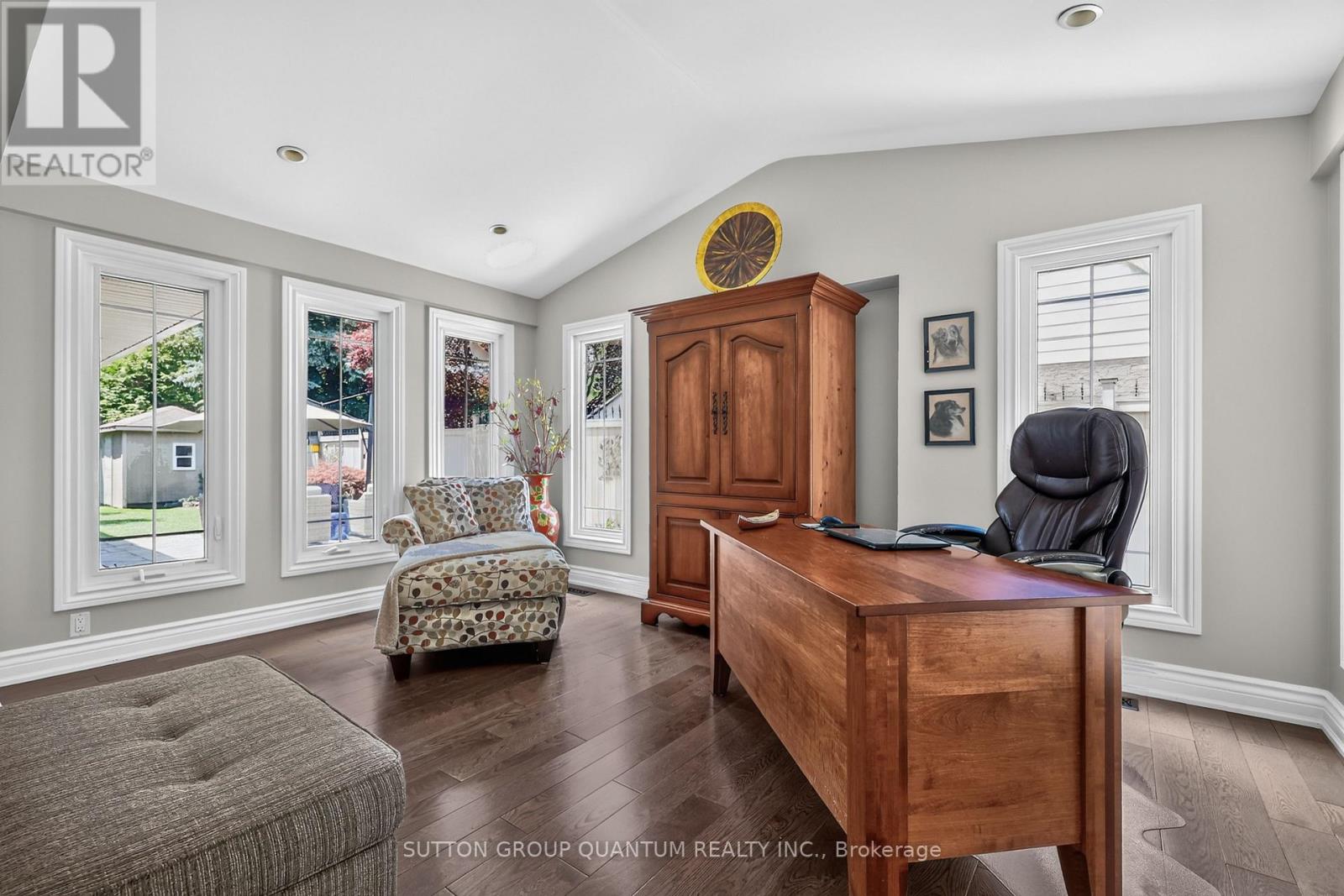 2233 ONEIDA CRESCENT - 10
