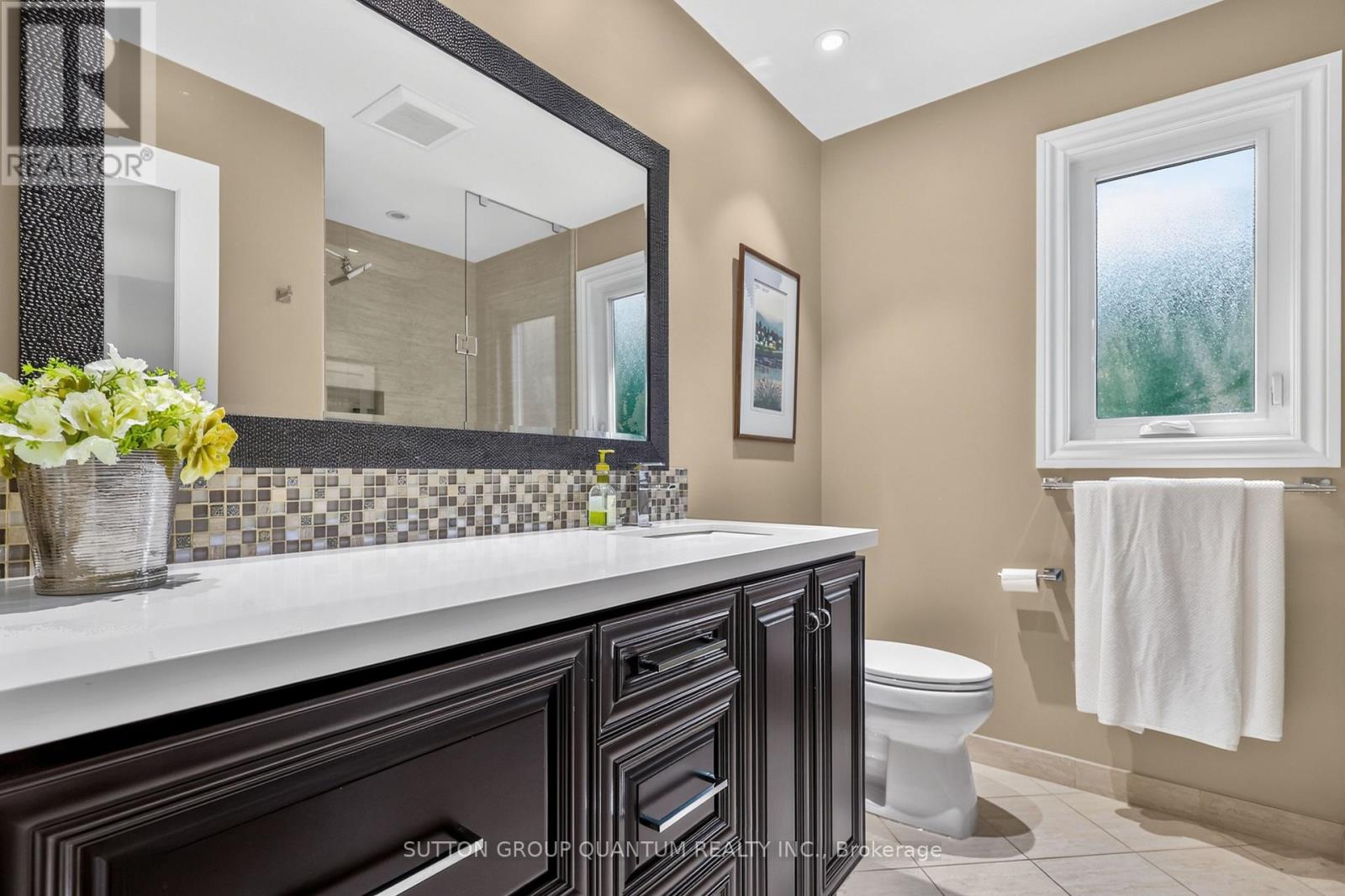 2233 ONEIDA CRESCENT - 14