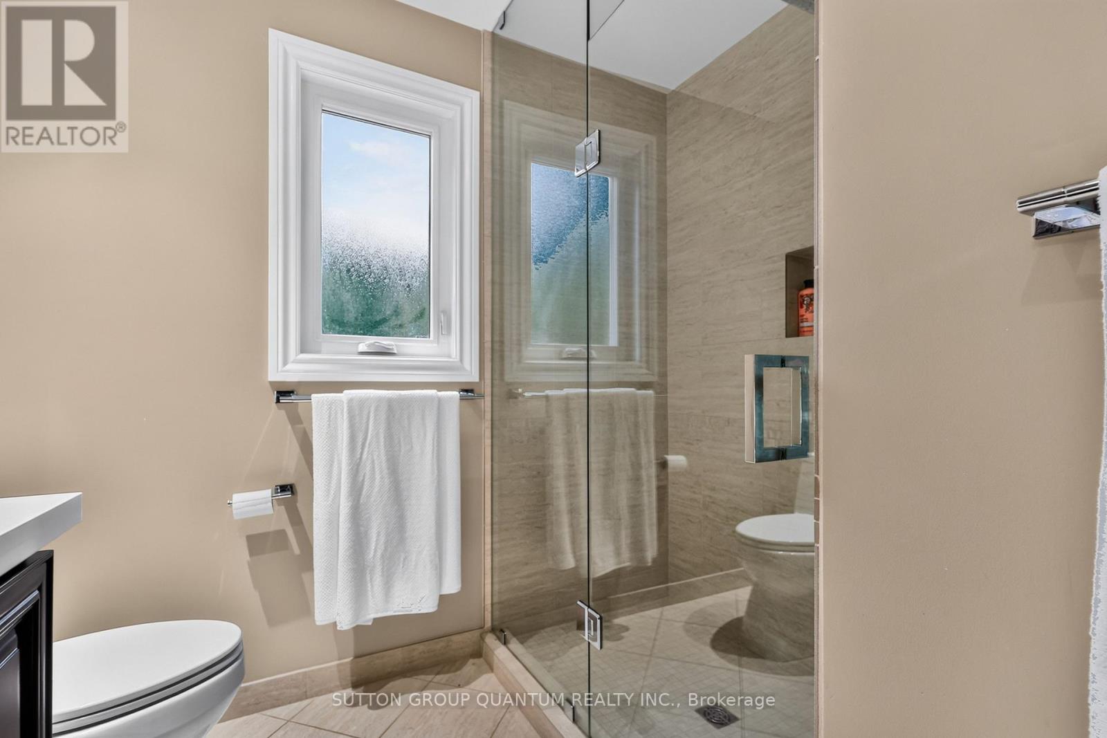2233 ONEIDA CRESCENT - 15