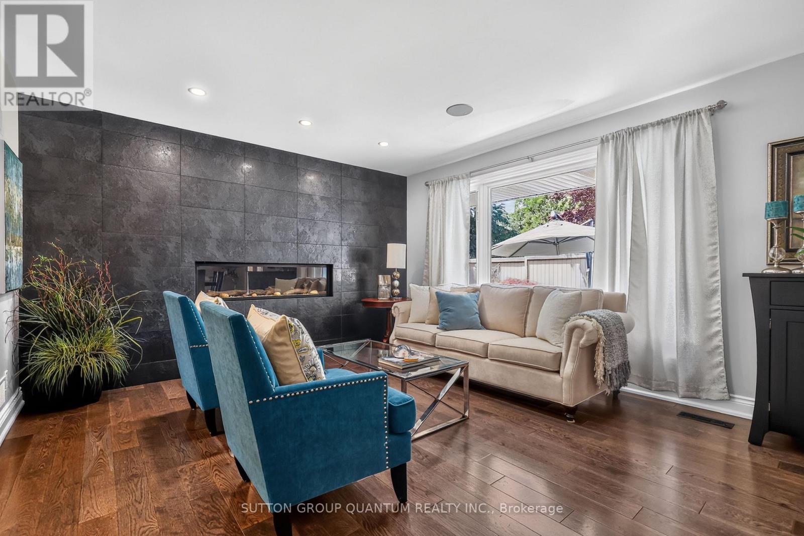 2233 ONEIDA CRESCENT - 5