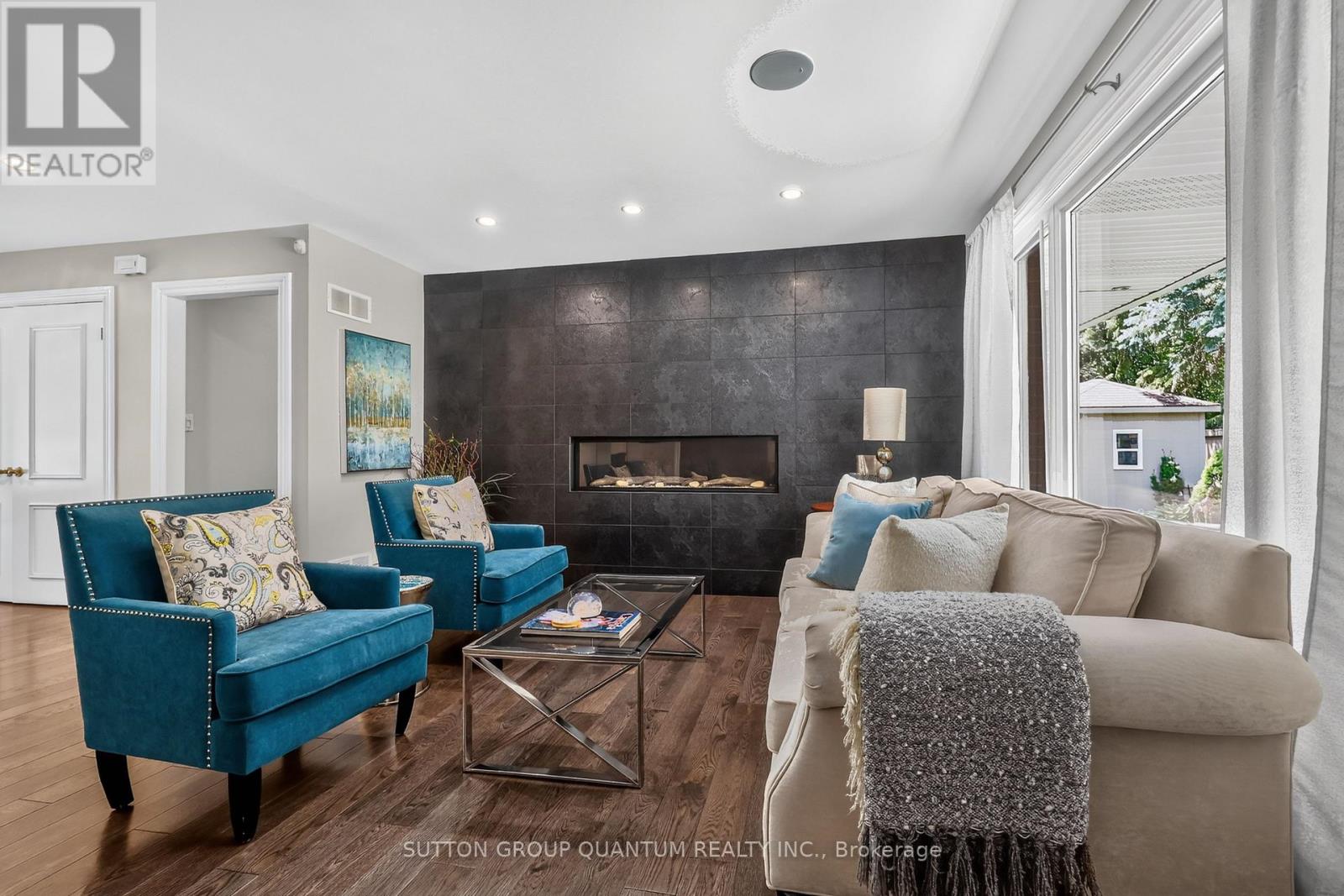 2233 ONEIDA CRESCENT - 6
