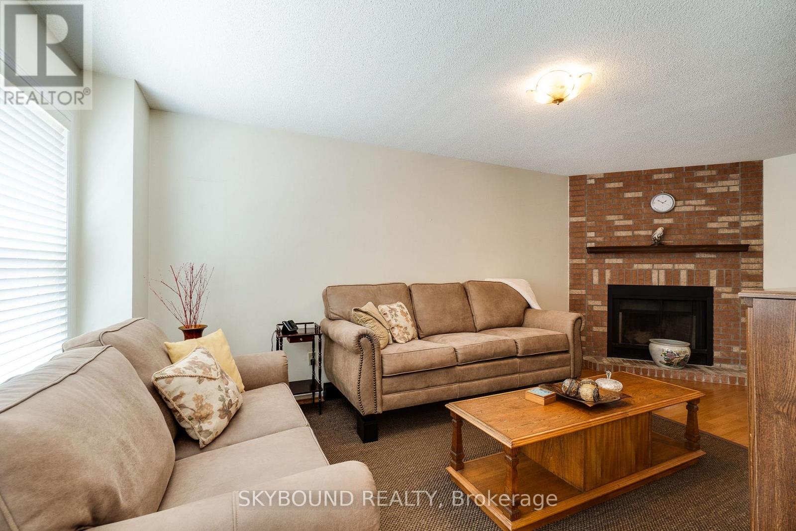 6304 CULMORE CRESCENT - 17