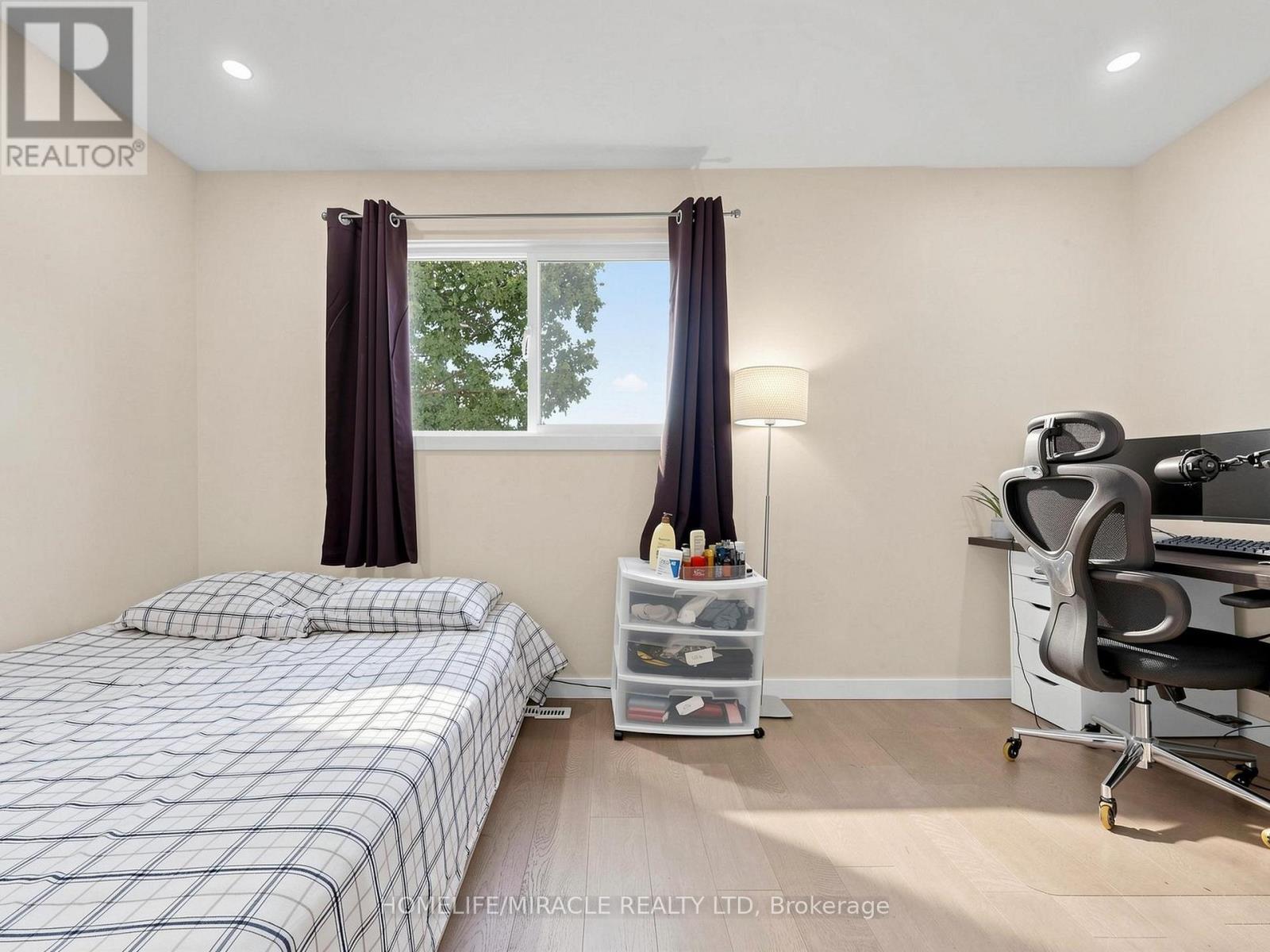 3694 BRANDON GATE DRIVE - 25