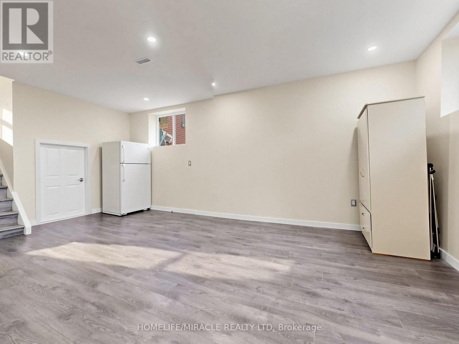 3694 BRANDON GATE DRIVE - 31