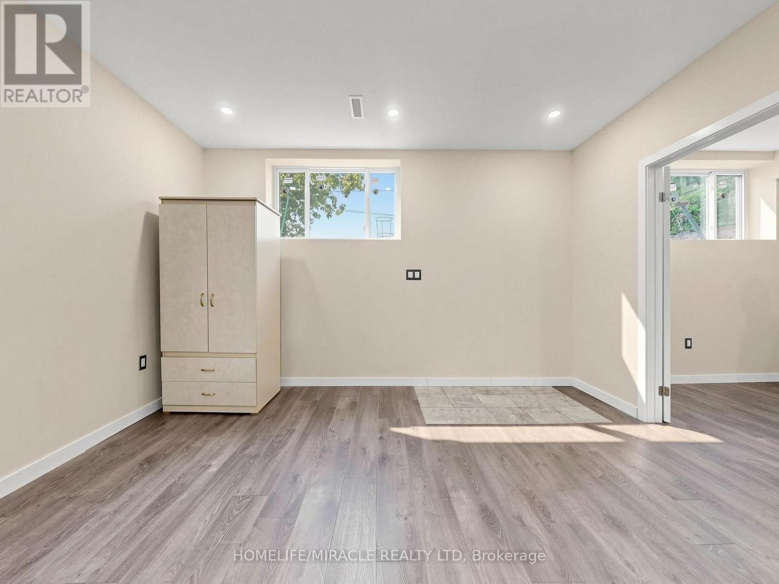 3694 BRANDON GATE DRIVE - 33