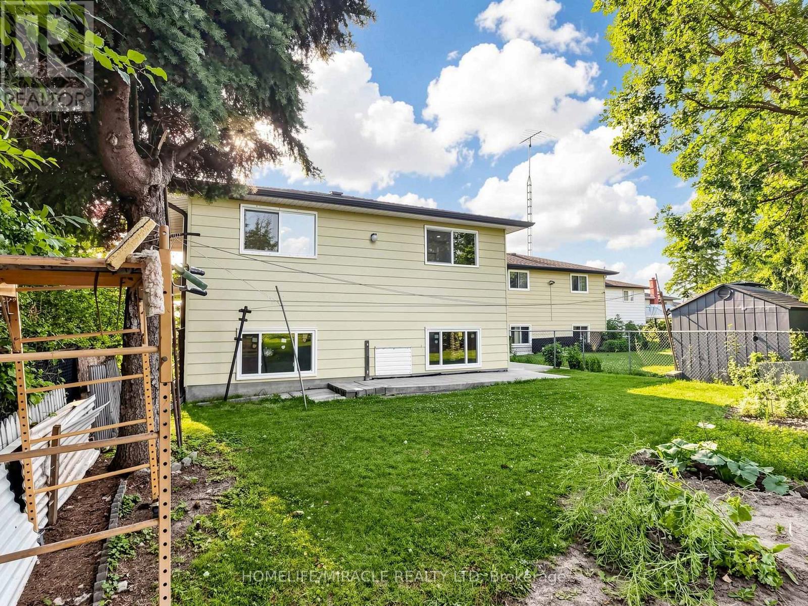 3694 BRANDON GATE DRIVE - 44