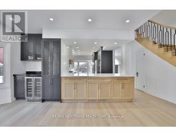 63 Tradewind Drive, Oakville, ON L6L6K8 Photo 13