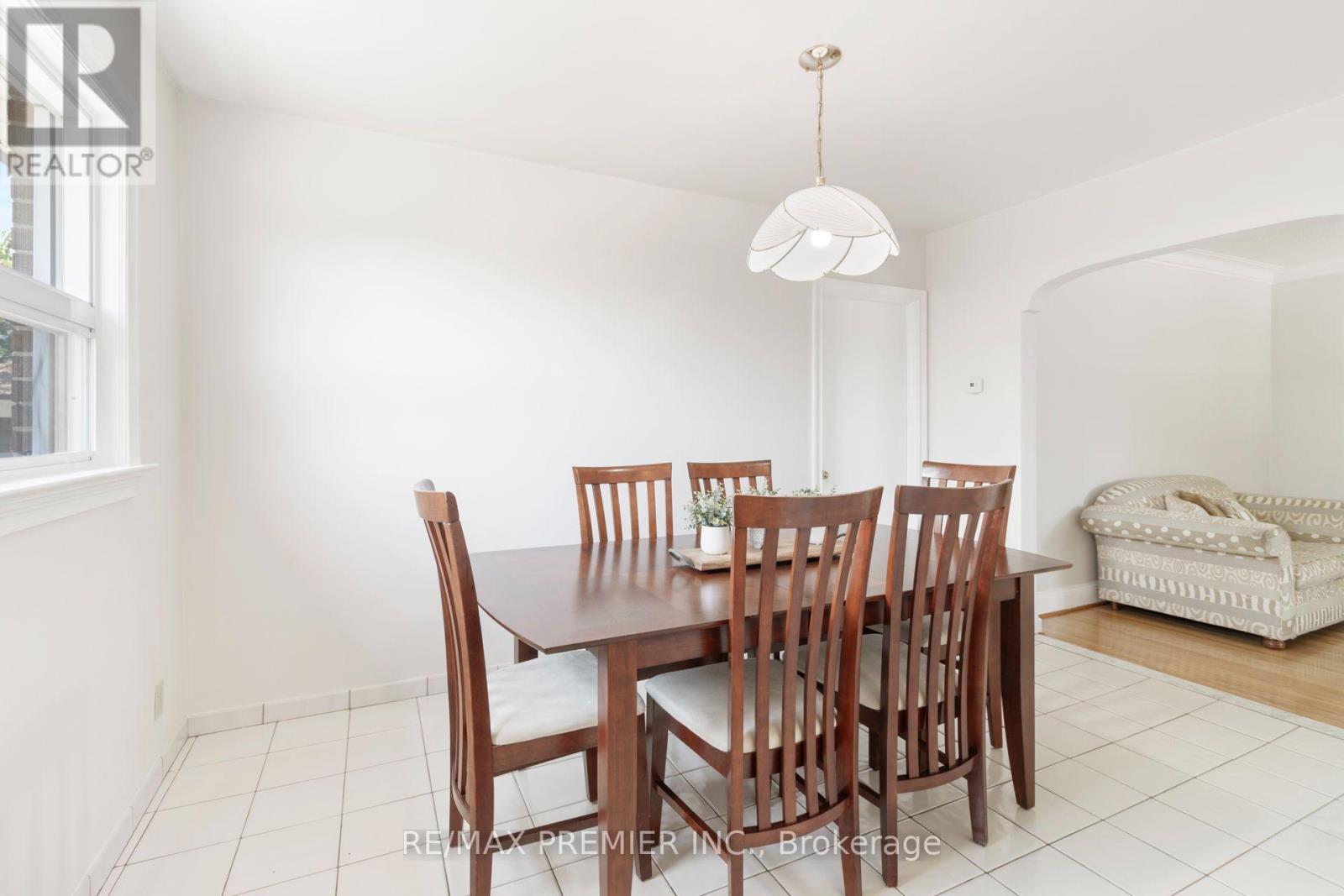 30 FORTHBRIDGE CRESCENT - 10