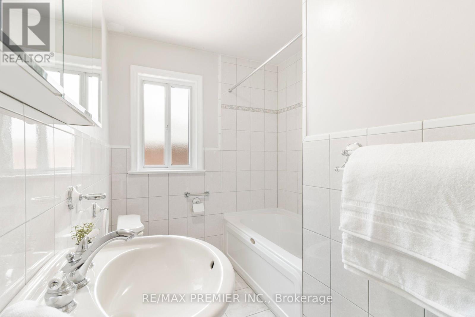 30 FORTHBRIDGE CRESCENT - 15