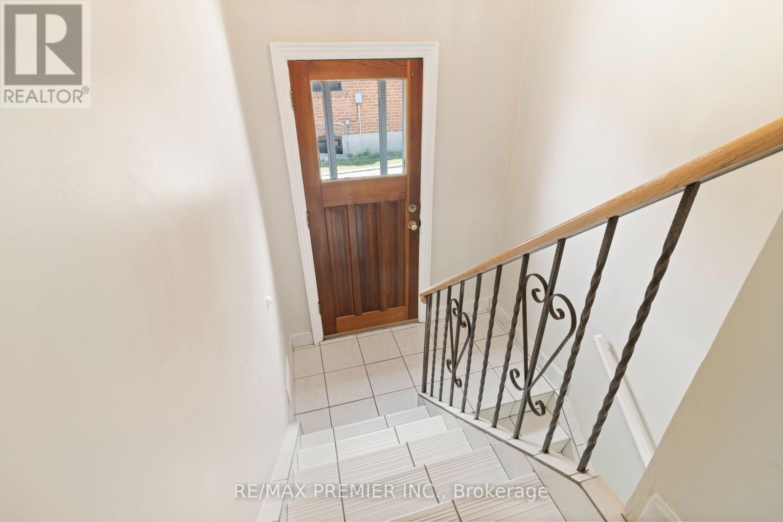 30 FORTHBRIDGE CRESCENT - 21