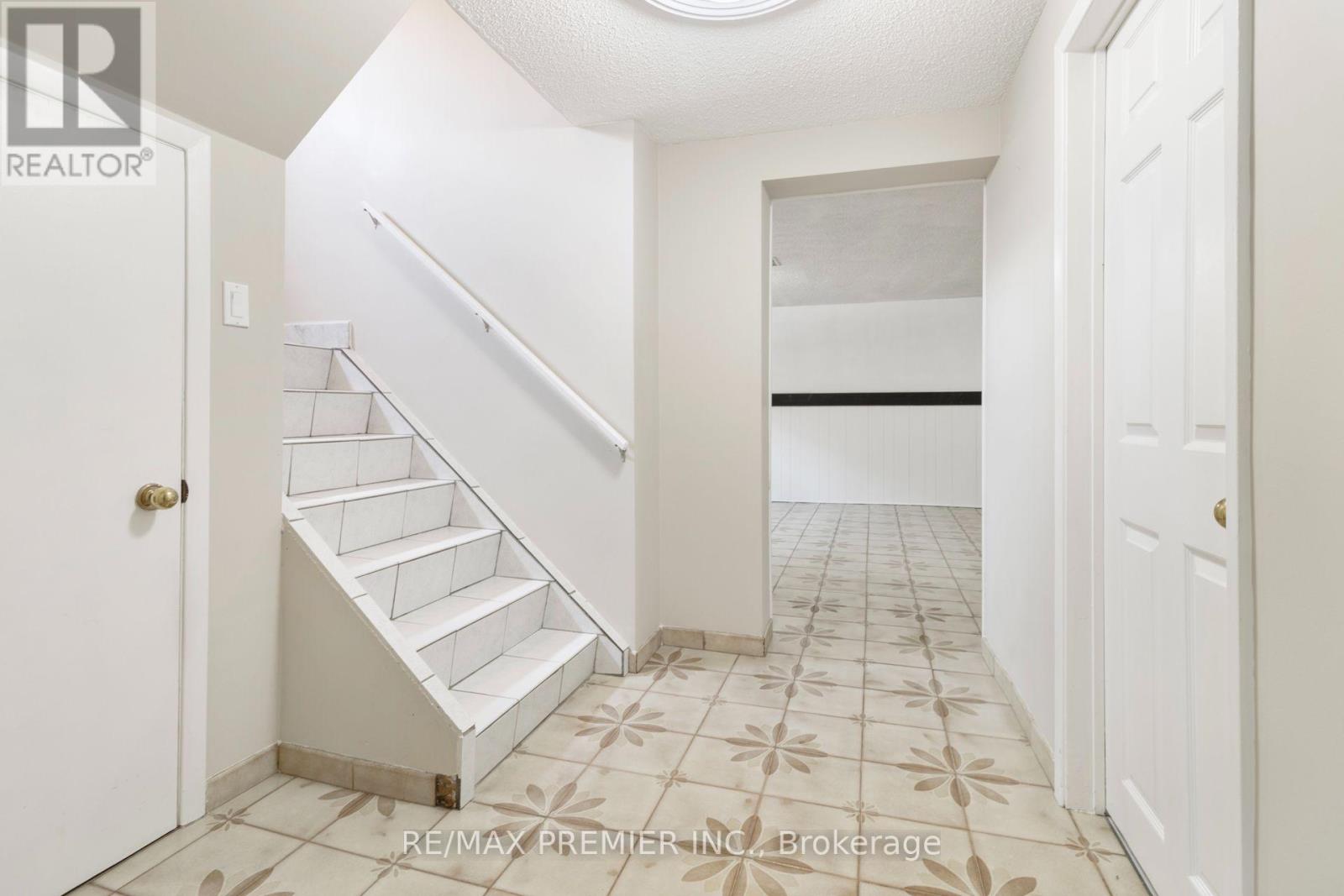 30 FORTHBRIDGE CRESCENT - 23