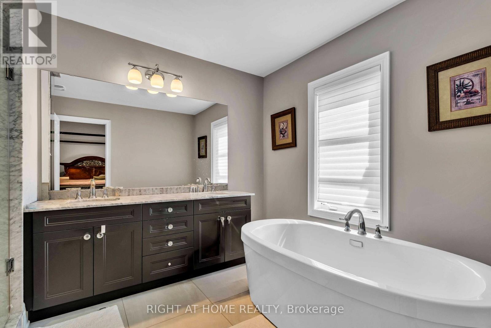 184 DORVAL DRIVE - 18