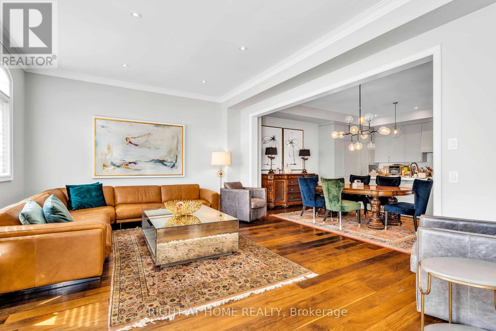 184 DORVAL DRIVE - 8
