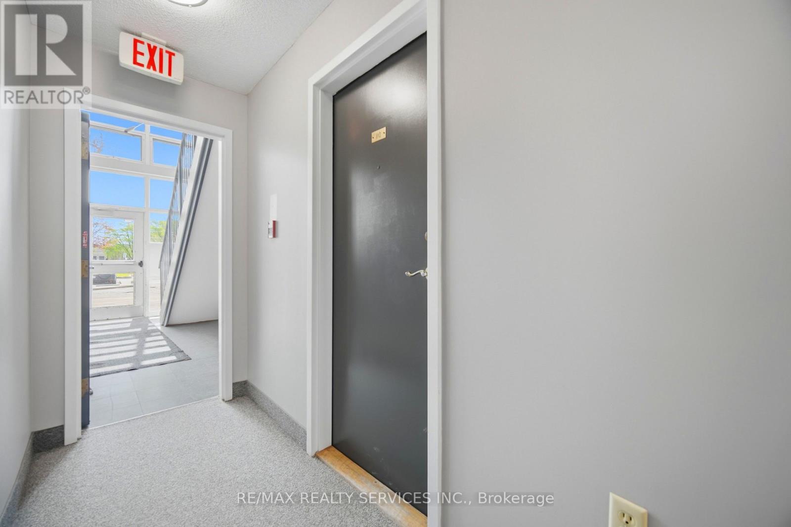#110A 211 FORUM DRIVE - 4