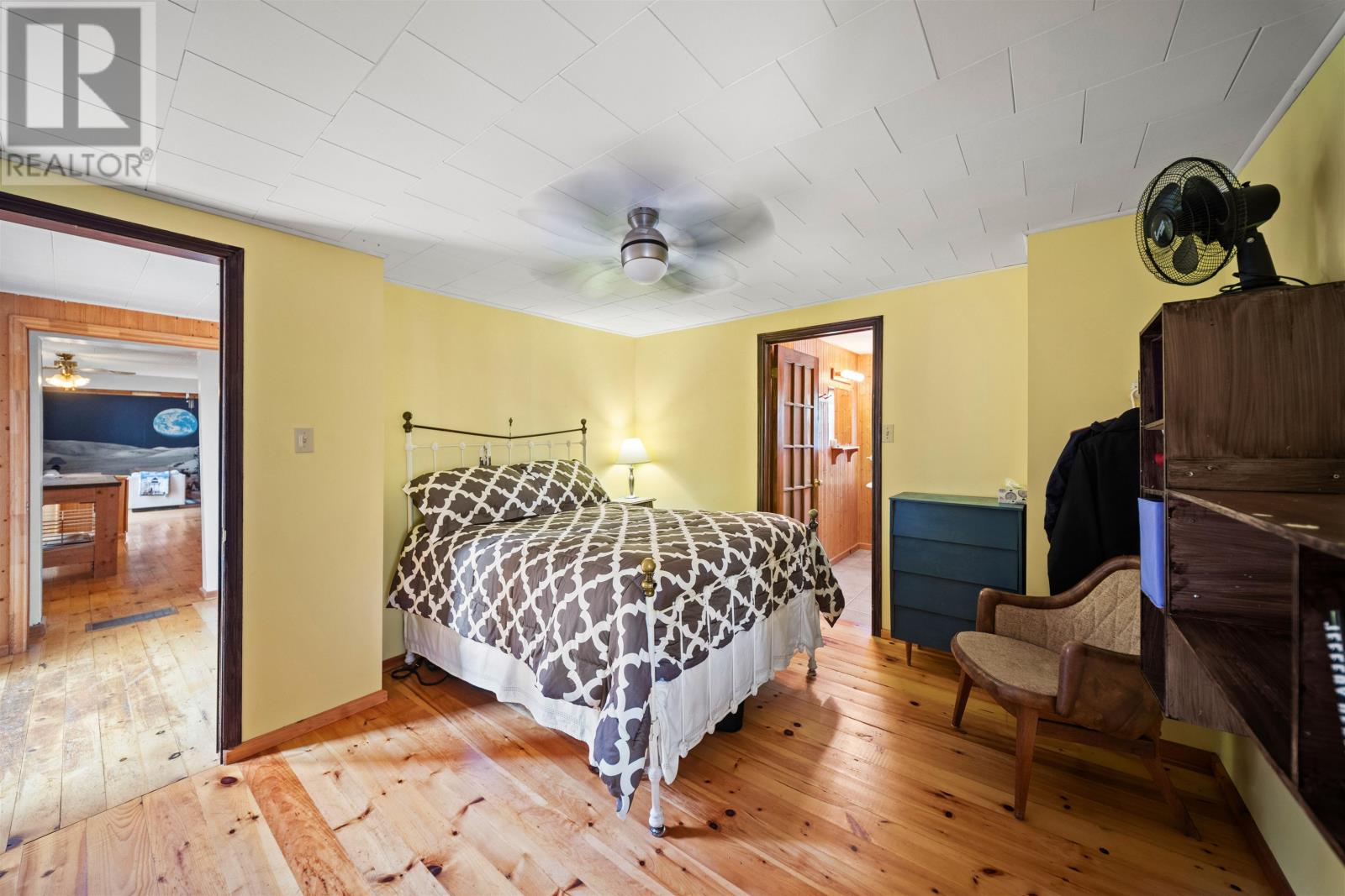 122 Travalot Drive - 19