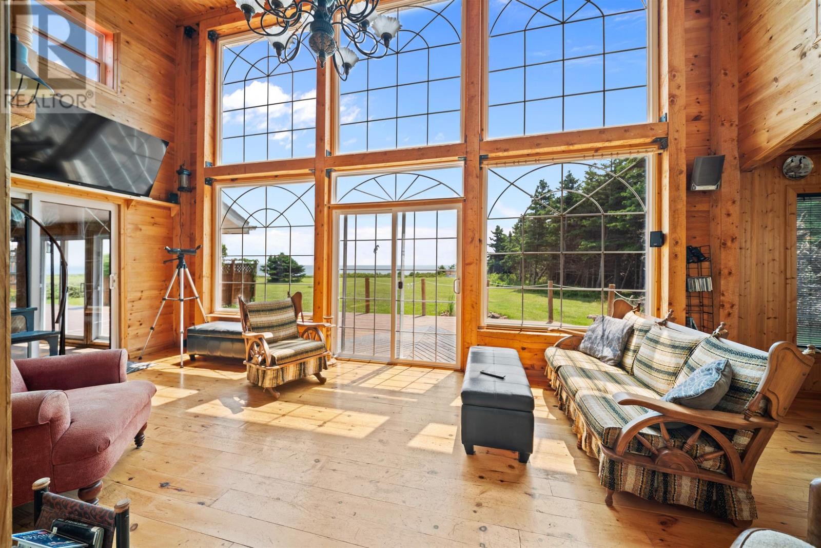 122 Travalot Drive - 12