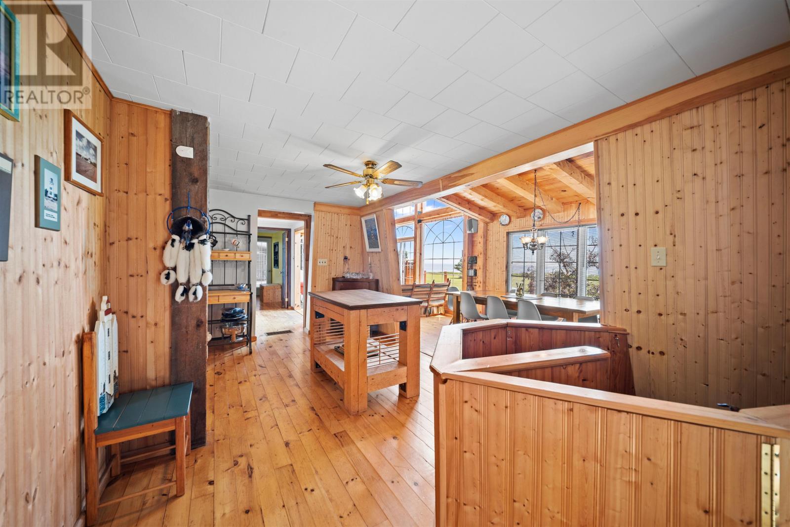 122 Travalot Drive - 11