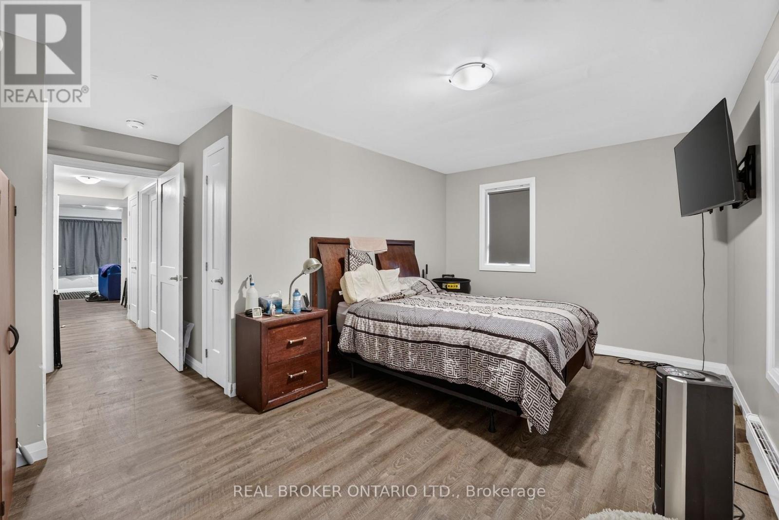 170 BRADFORD STREET - 37