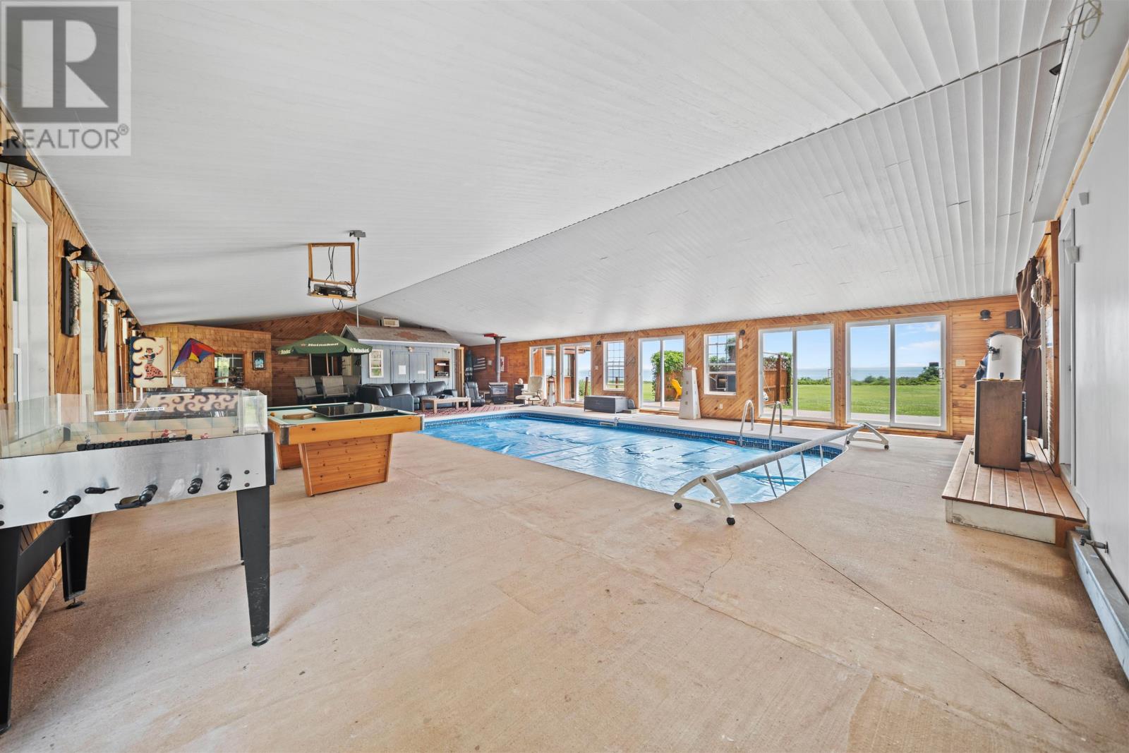 122 Travalot Drive - 46