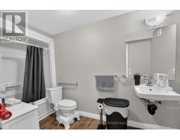 170 Bradford Street, Barrie, ON L4N3B5 Photo 36