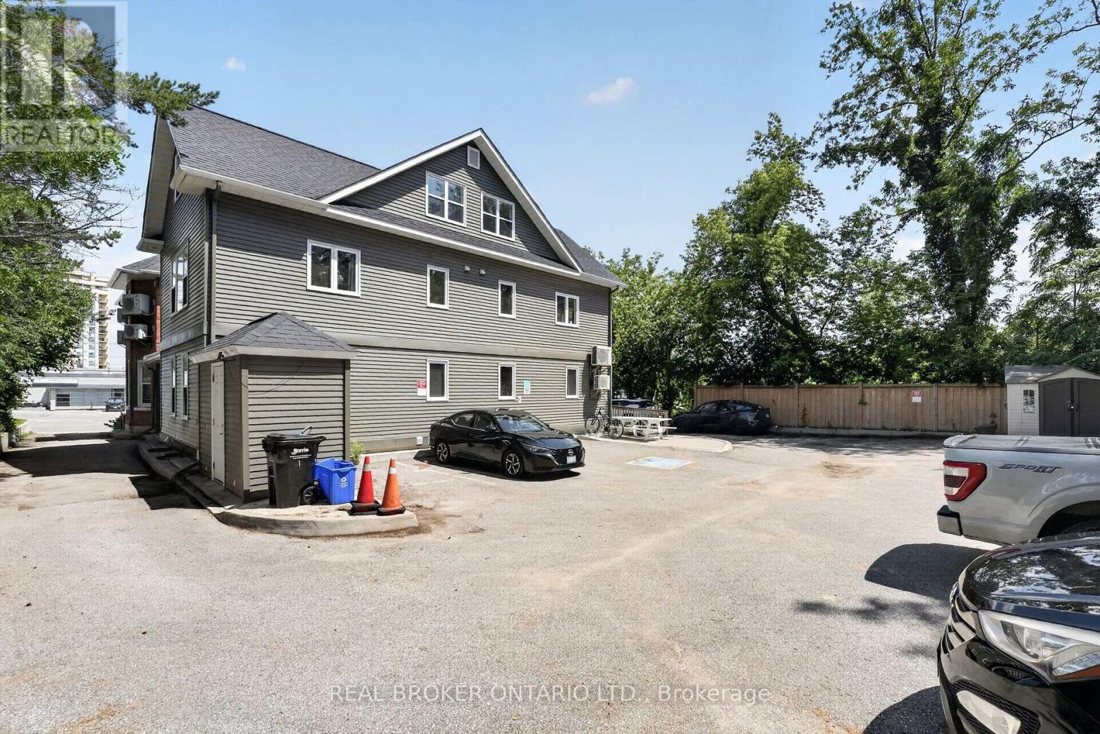 170 BRADFORD STREET - 8