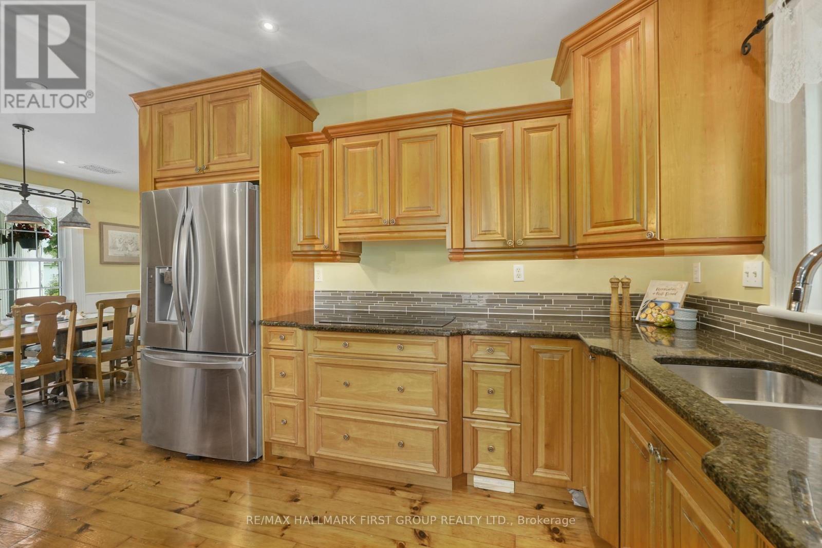 34 CROFT STREET - 19